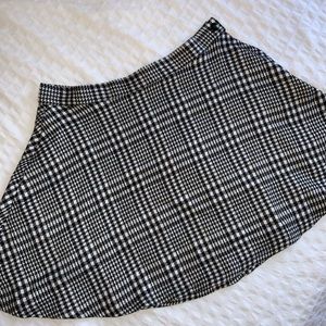 American Apparel plaid / houndstooth circle skirt